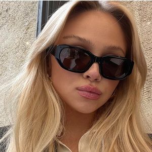 Like-New Vehla Felix Sunglasses - Black / Choc